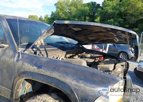 2002 Dodge Dakota Slt from USA, damaged, VIN 1B7HG48N82S682686